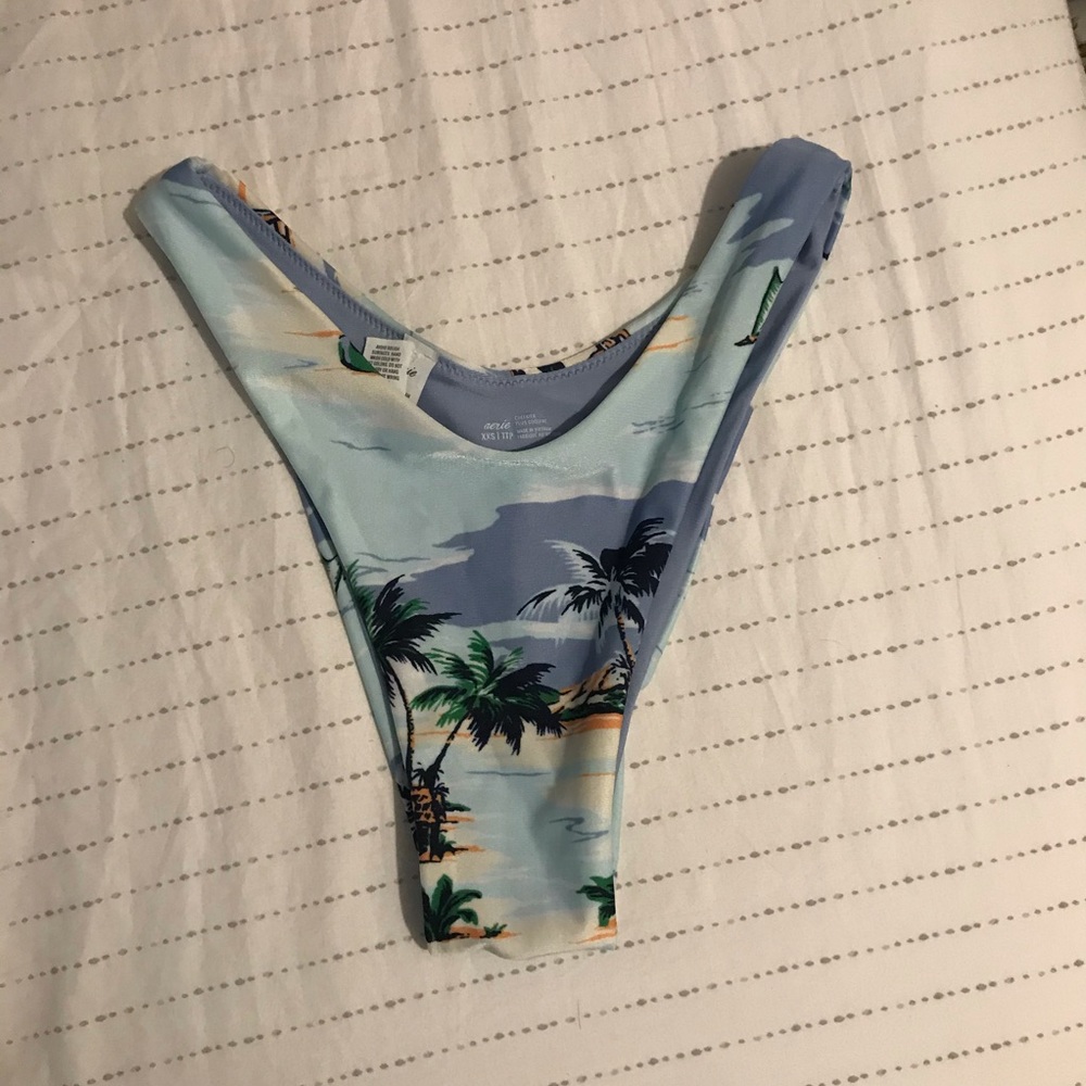 Super high cute cheekiest bottom